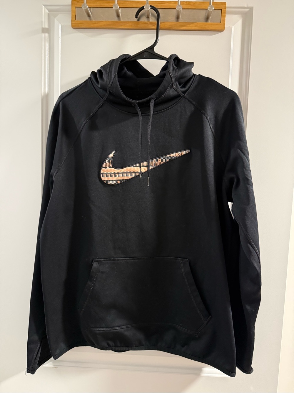 Nike Black Therma-Fit Hoodie with Patterned Swoosh
